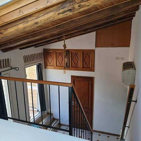 Attico Con Terrazza Santa Cecilia Lägenhet Rom Exteriör bild