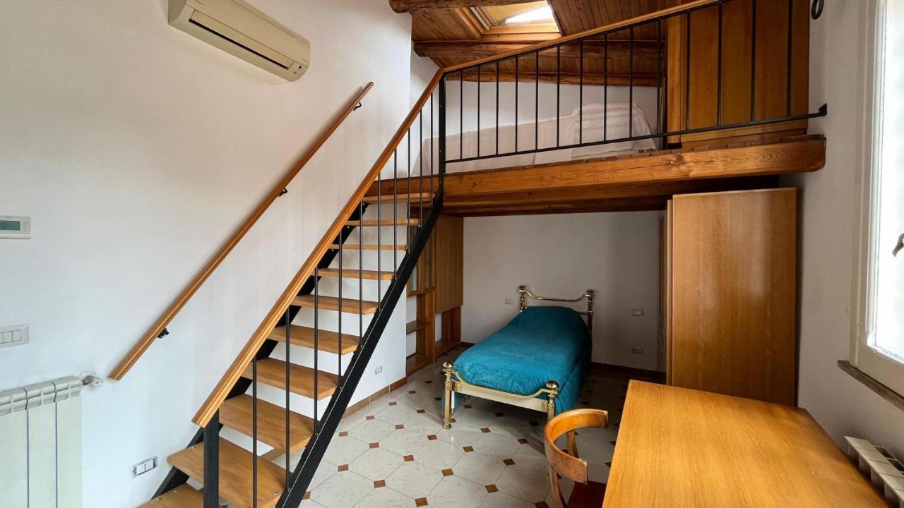 Attico Con Terrazza Santa Cecilia Lägenhet Rom Exteriör bild