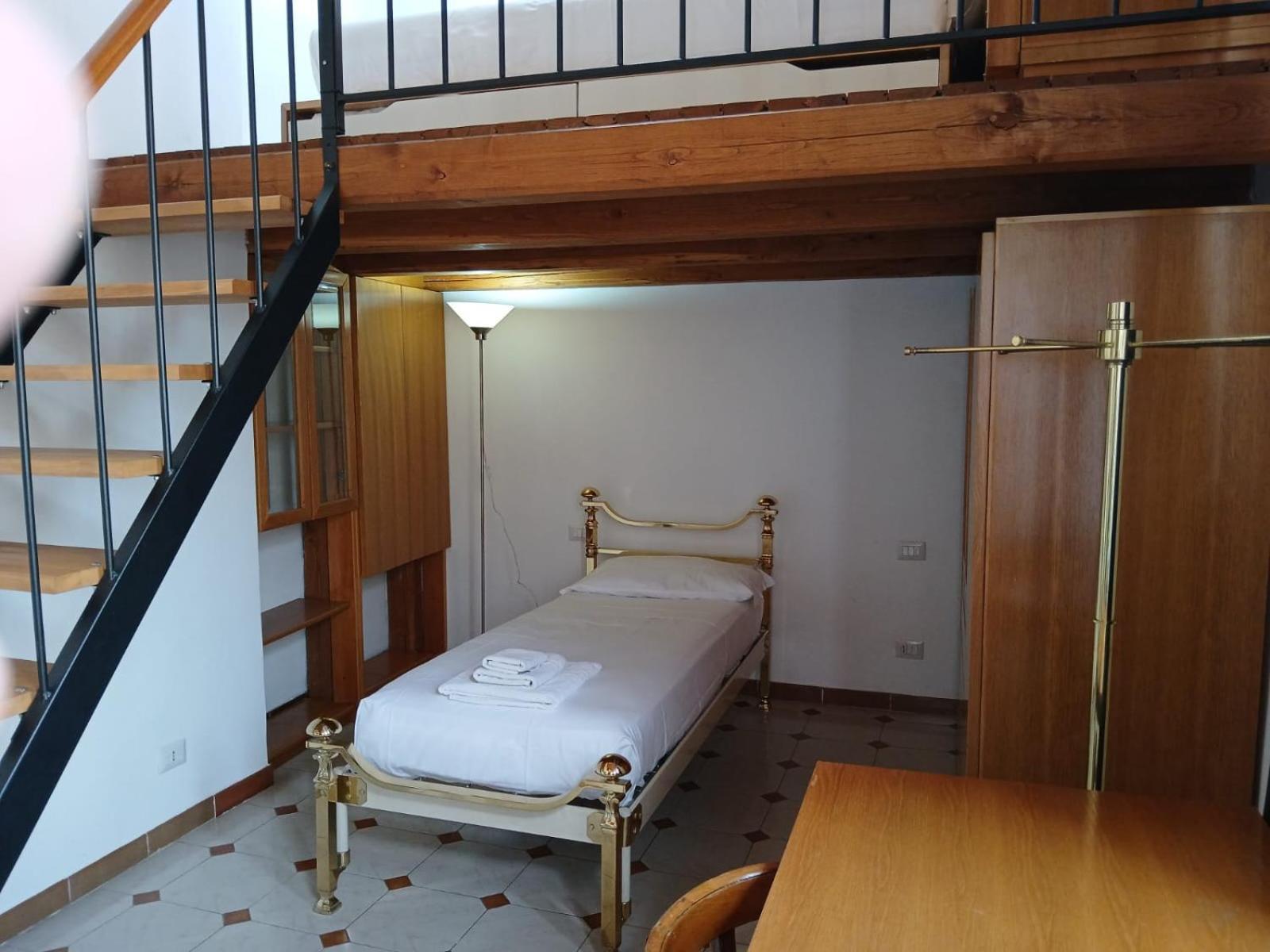 Attico Con Terrazza Santa Cecilia Lägenhet Rom Exteriör bild